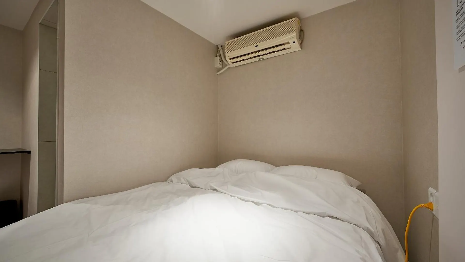 Capsule hotel Life In Euljiro Hotel Seoul South Korea